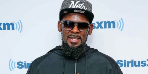 R KELLY ACCUSED OF SEXUAL ASSUALT AND RAPE